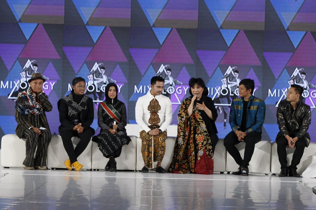 Indonesia Mahardika, Karya Anne Avantie di Penutupan  JFF 2018