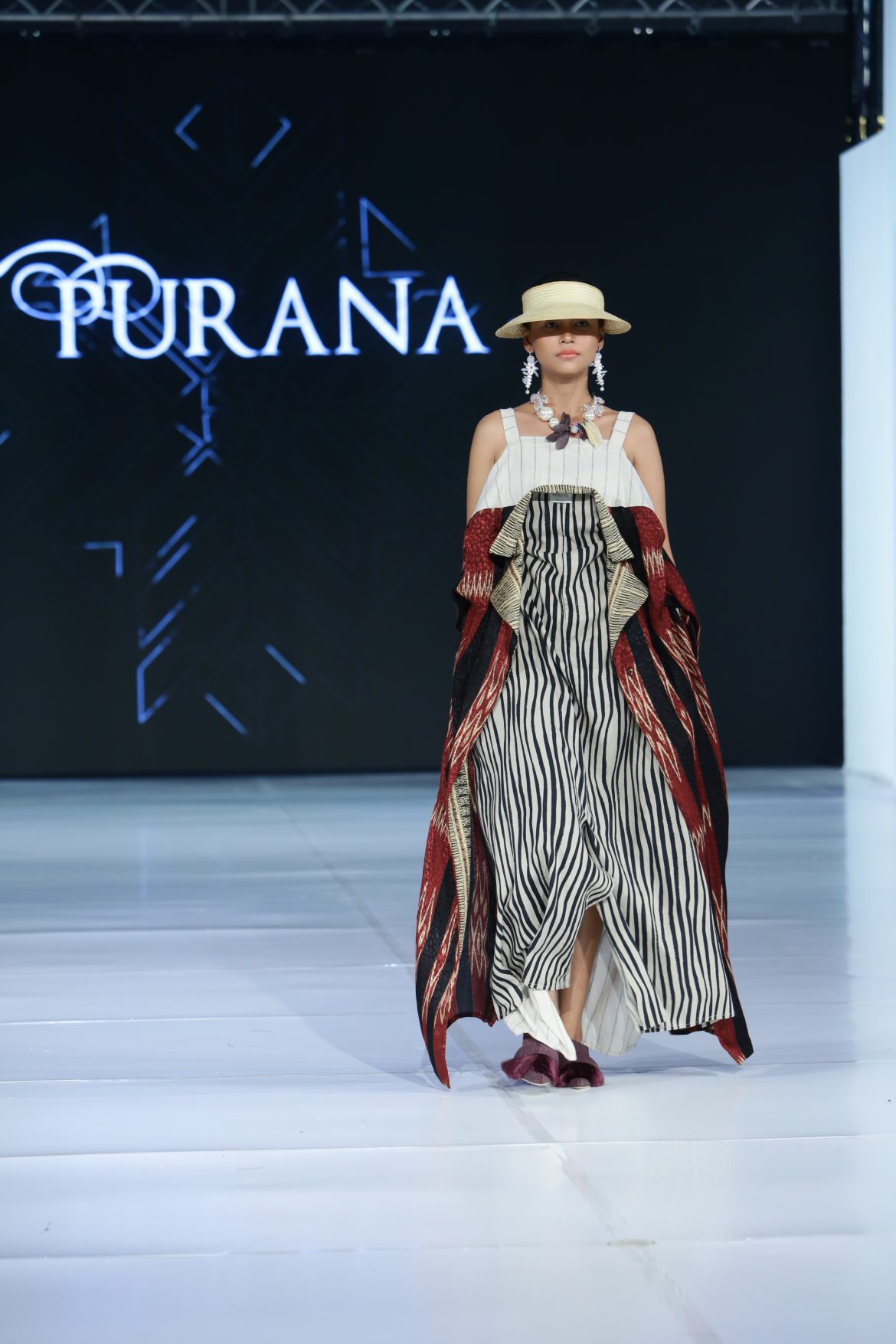 Pesona Ragam Busana di Jogja Fashion Festival 2019