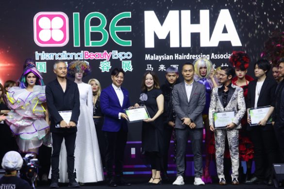 Karya Spektakuler Marina Adia Indra di Panggung Opening Grandeur IBE 2019