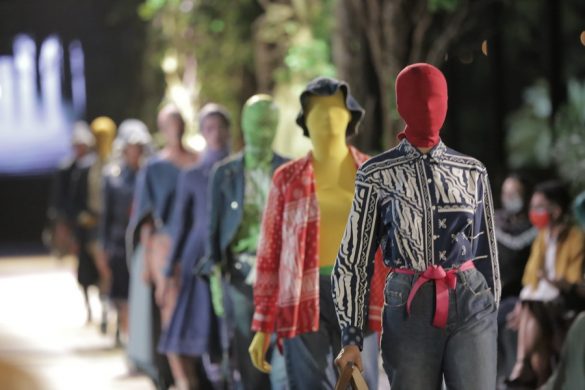 Simak Koleksi Kedua Desainer Irsan ‘PakaianKoe’ untuk Lakon Indonesia