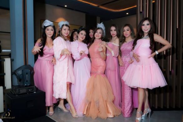 Putri Indonesia Runner Up 3rd  Hadiri Arisan Glamorous Girls Biechu di Tapanulia Restaurant